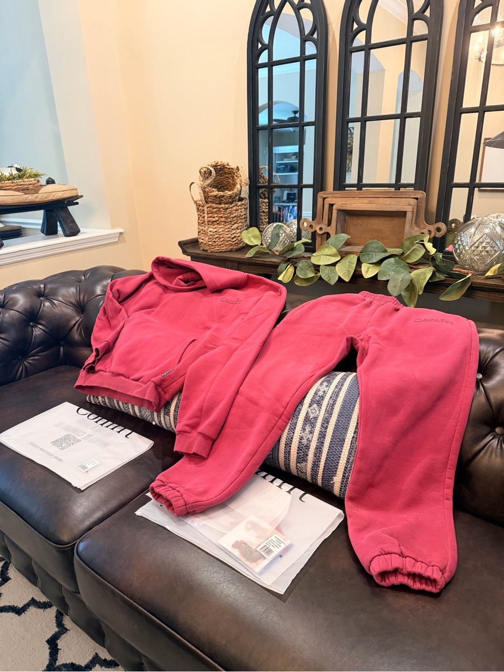 Comfit minimalist berry Sweatshirt and sweatpants set | M